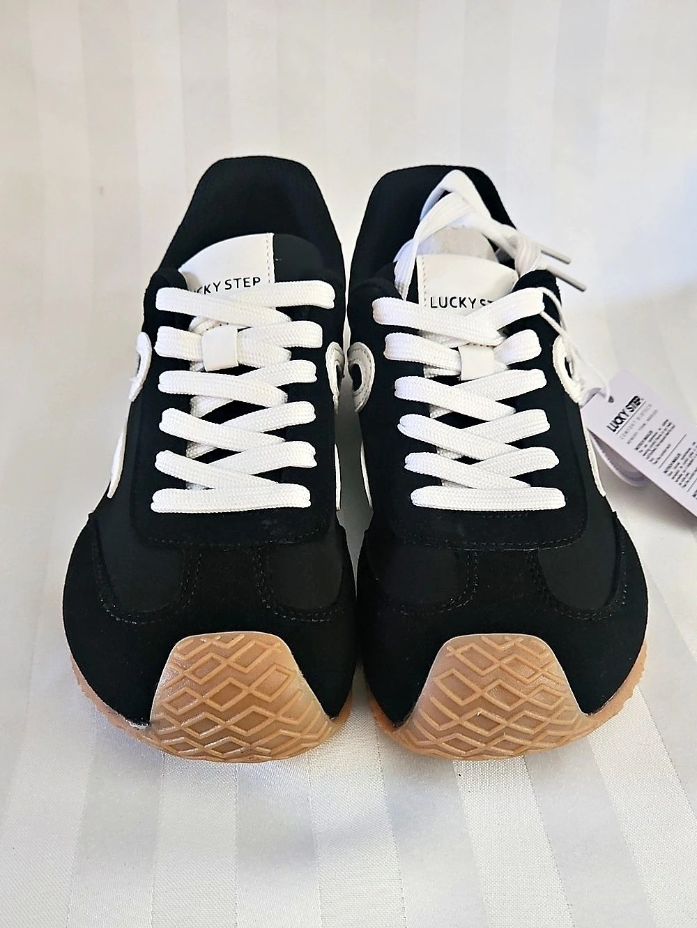 Lucky Step Classic Retro Gum Sole Sneakers Black & White